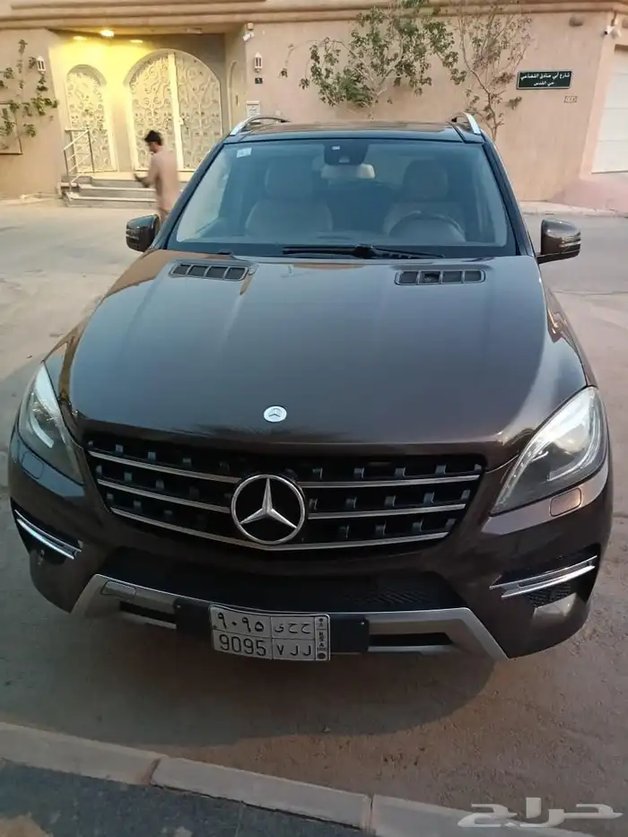 للبيع مرسيدس ML350 موديل 2014 جفالي 0