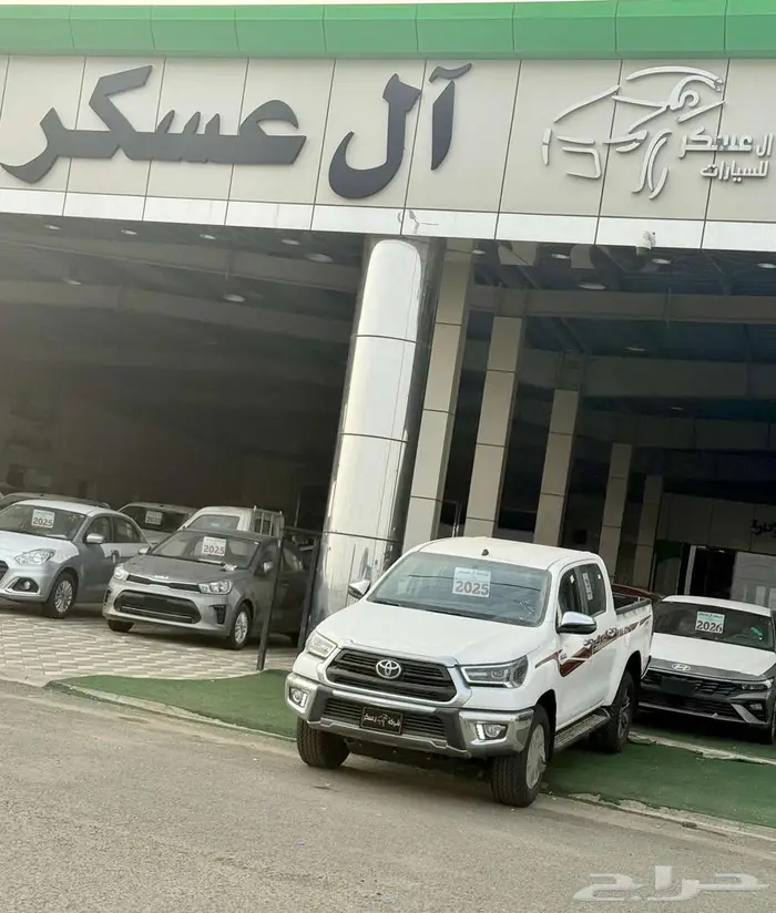 هايلوكس غمارتين بريمي قير اوتوماتيك( بصمة ) بنزين 2025 1