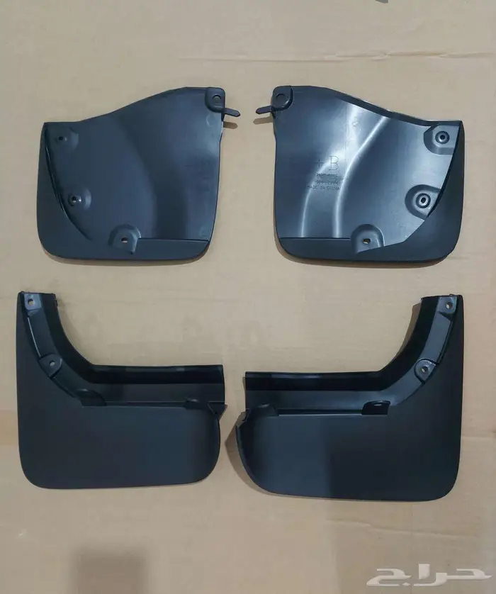 نسافات لاندكروزر 2022 - 2025 1