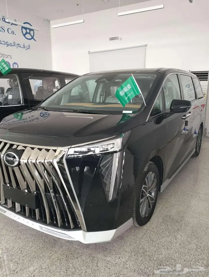 جي اي سي GAC M8 موديل 2026 متوفر نص فل وفل كامل 2