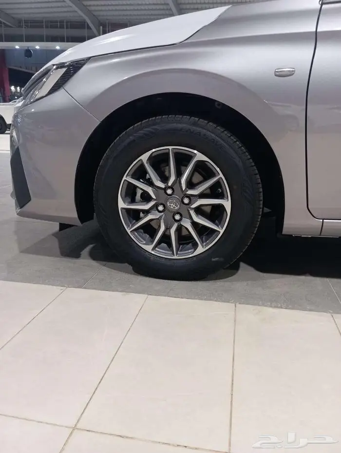 تويوتا يارس واي ستنادر 2026 10