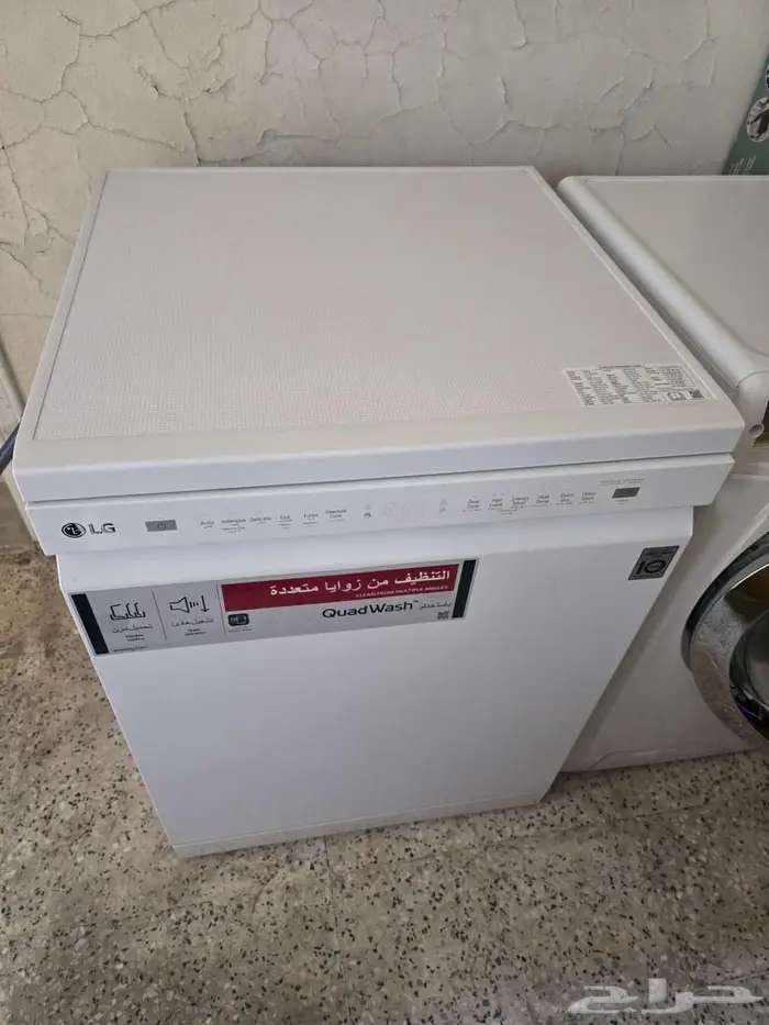 للبيع  غسالة صحون LG QuadWash بحالة ممتازة 5