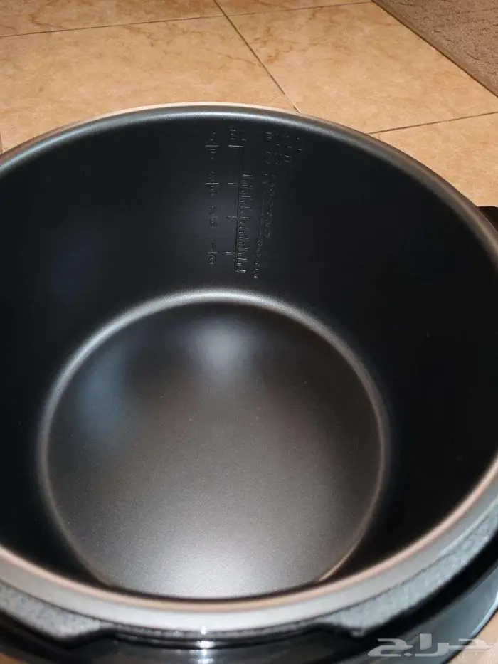 ((للإيجار)) قدر ضغط 10L 2