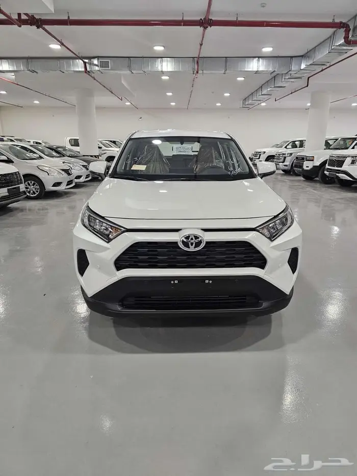 تويوتا راف 4 موديل 2025 4x4 استاندر 0