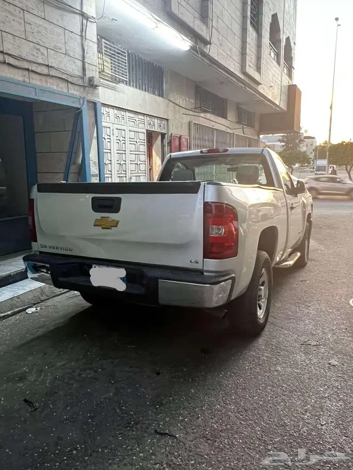 شيفورلية سلفرادو 2011 2