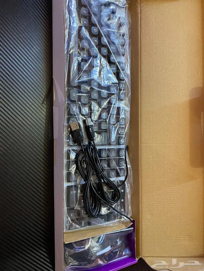 كيبورد وماوس قيمنق VONN سلكي   جديد بالكرتون 1