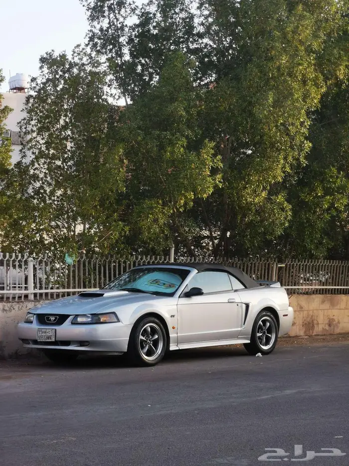 موستنج جي تي 2001 قير اوت 0