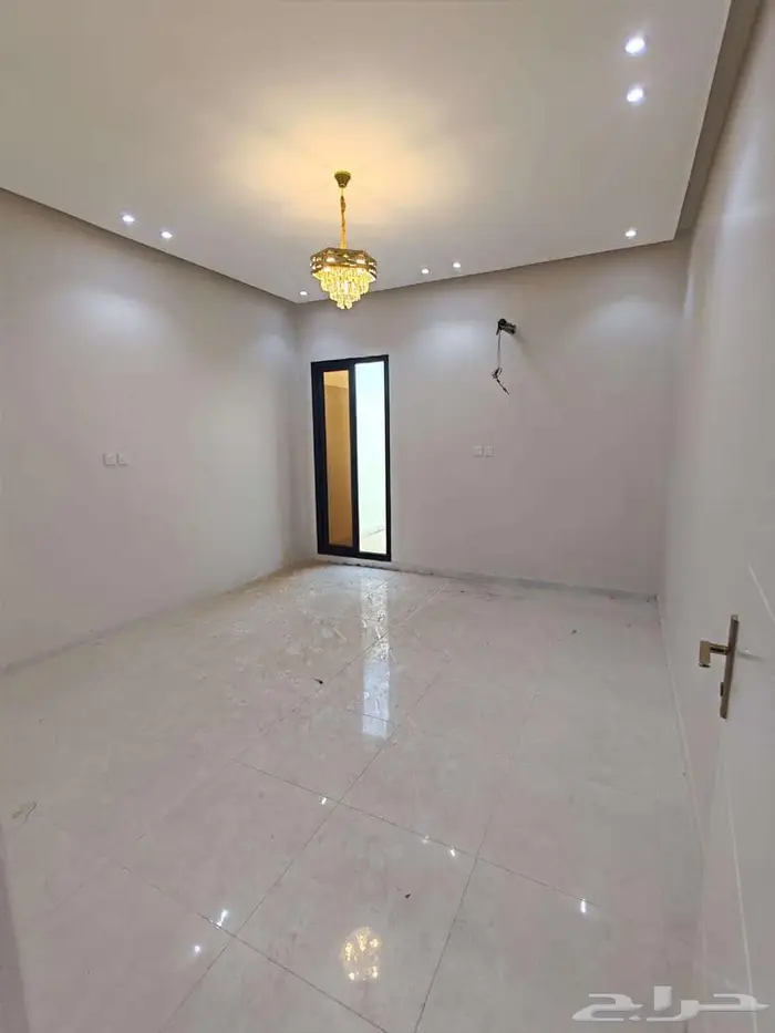 فيلا نص ارض دورين ب980 الف 8