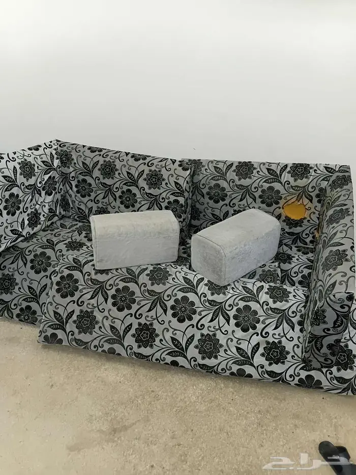 مخاد 100ريال 0