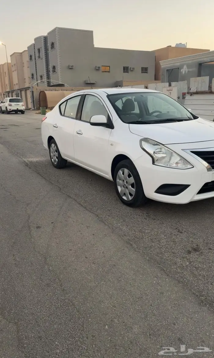 للبيع نيسان صني 2022 نظيفة مشروطة 3