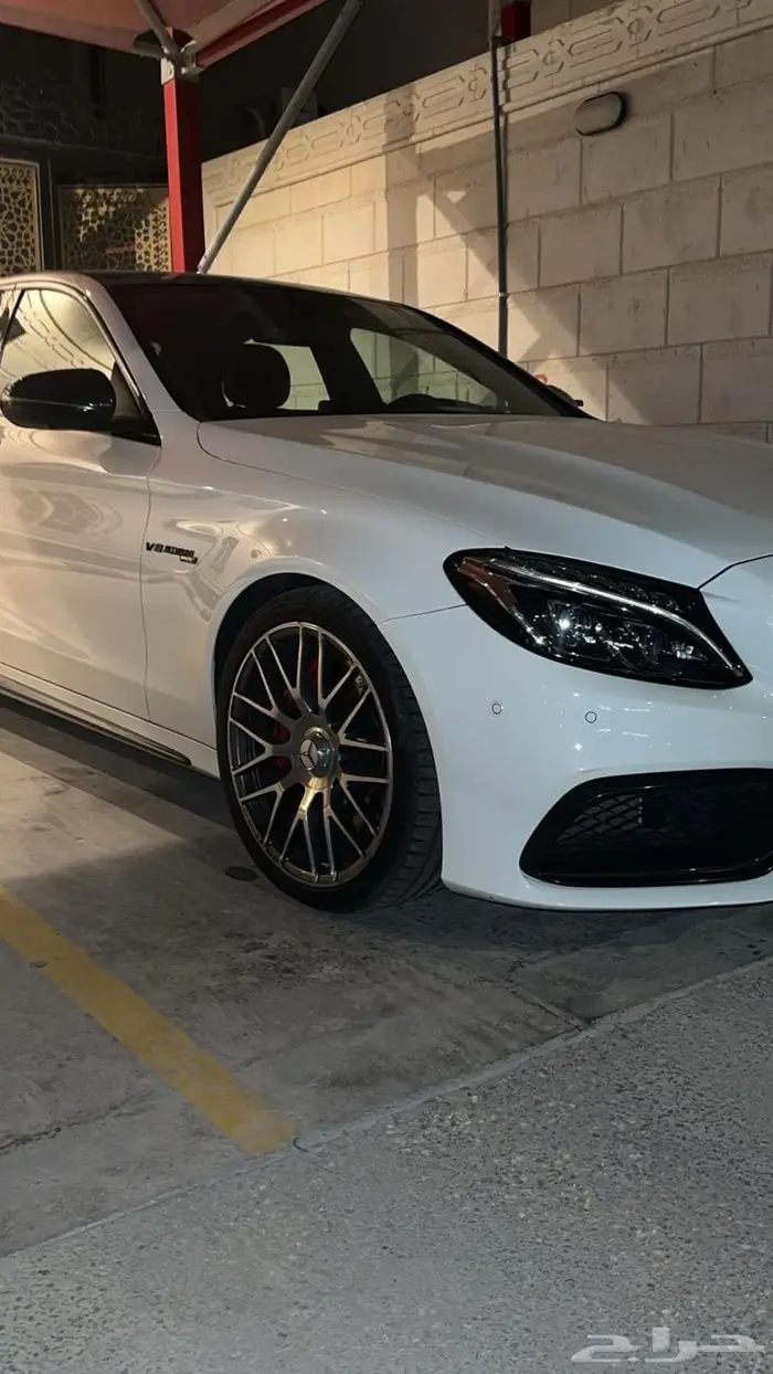 مرسيدس C63s 1