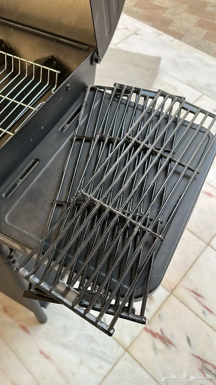 شواية غاز Char-Griller Grillin  Pro 3