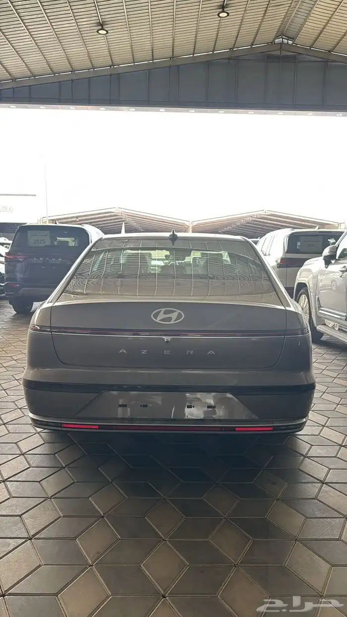 هيونداي أزيرا - GLS - خليجي - 2025 9