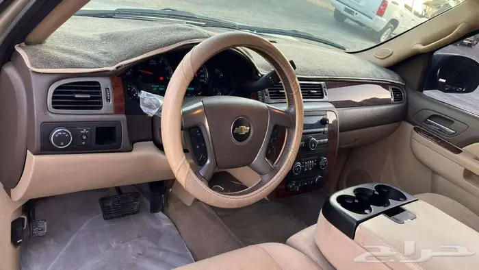 شيفرولية سوبربان 2014 بدون دبل 8