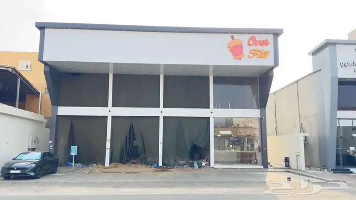 لإيجار محلات تجارية على شارع الامير ناصر بن عبدالعزيز 1