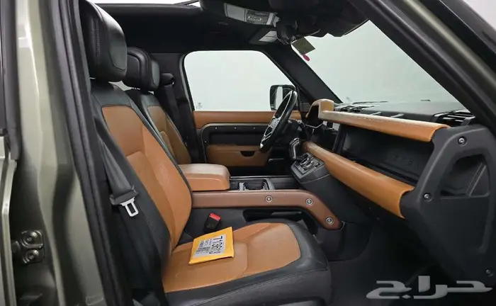 داخل جملي Land Rover Defender 110 X 11