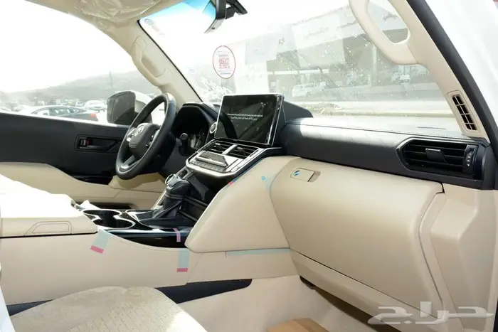 تويوتا لاندكروزر 2025 GXR L2 بنزين بالنقد والتقسيط 5