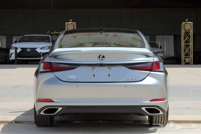 لكزس - ES350 CC - بريمي - 2025 21