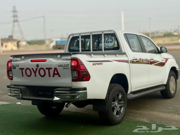 هايلوكس غمارتين بريمي قير اوتوماتيك( بصمة ) بنزين 2025 2