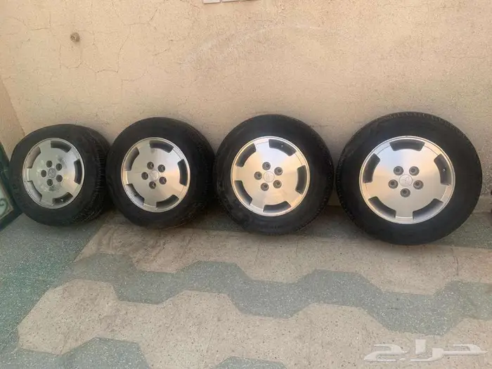 للبيع جنوط ميتسوبيشي سبيس واجون اصلية 0