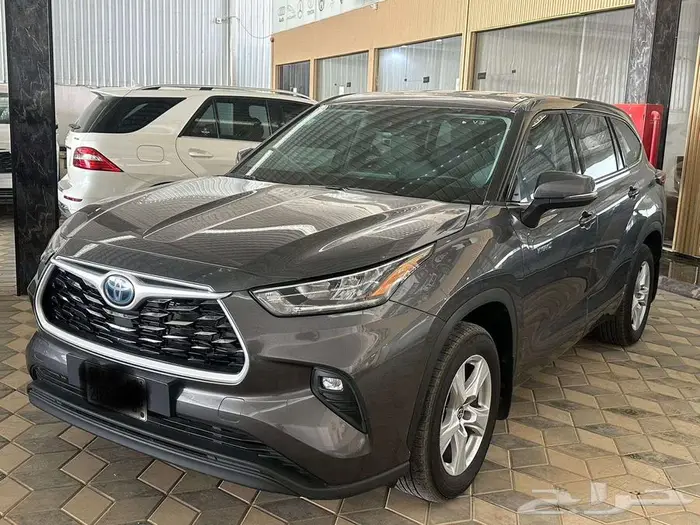 تيوتا هايلندر 2022 استاندر بدون دبل 1