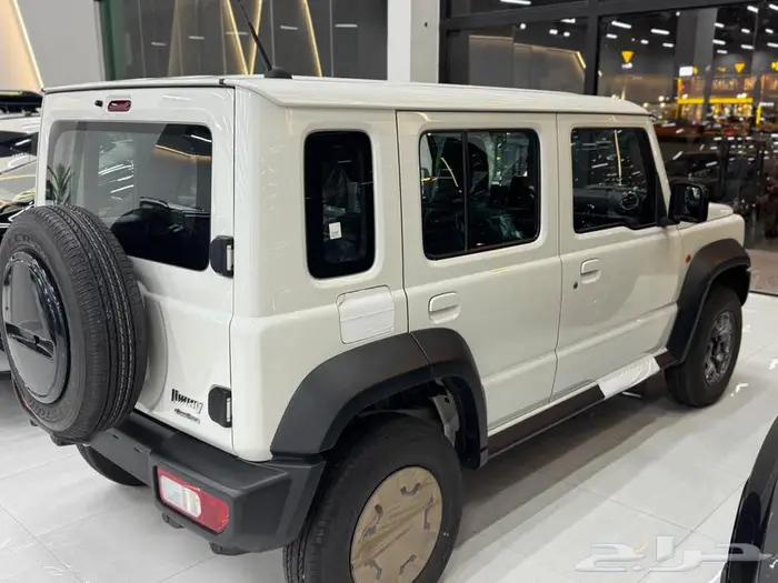 سوزوكى جيمنى فل كامل كاش وتمويل بافضل الاسعار 3