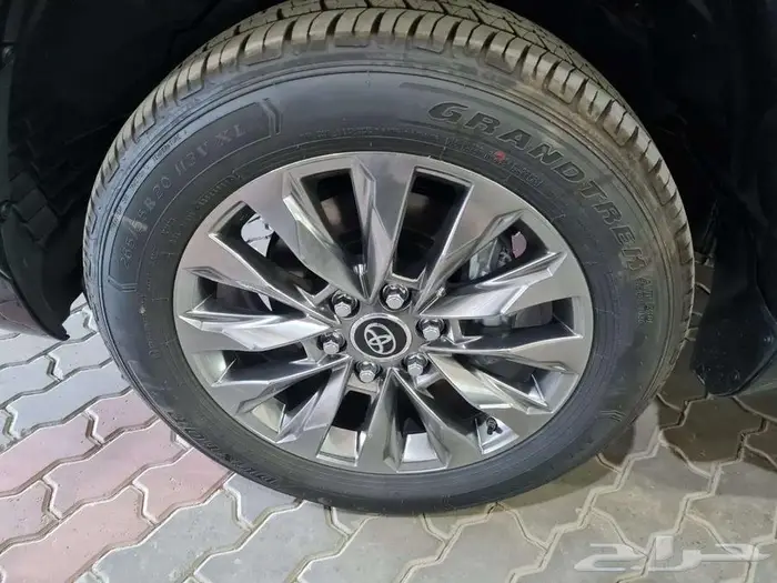 لاند كروزر (جكسار3) GXR 3 للبيع كاش واقساط 18