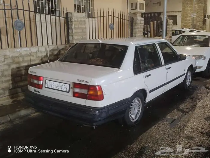 سيارة فولفو 940 مخزنه شبه جديده بودي بلدها بوية بلدها 2