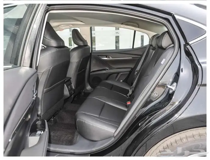 استيراد كامري Camry 2.0E Elite بسعر تنافسي 4