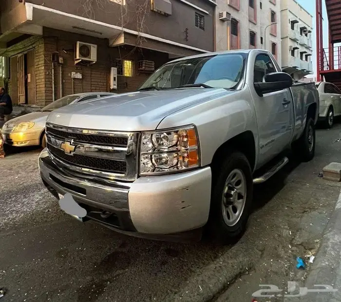 شيفورلية سلفرادو 2011 1