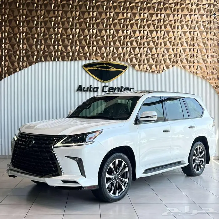 LEXUS LX 570s BLACK EDITION 2021 WHITE 1