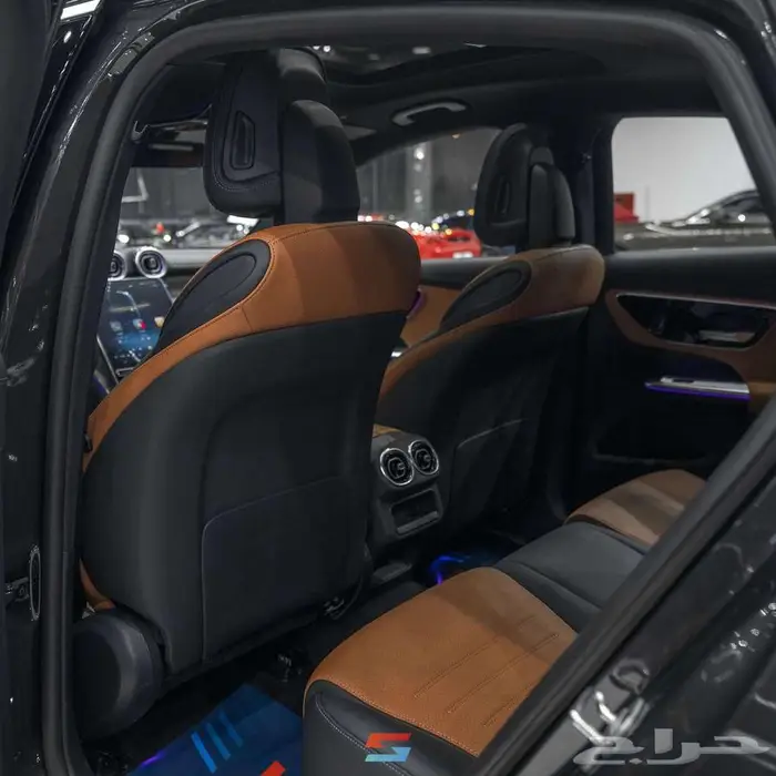 مرسيدس GLC 200 موديل 2025 12