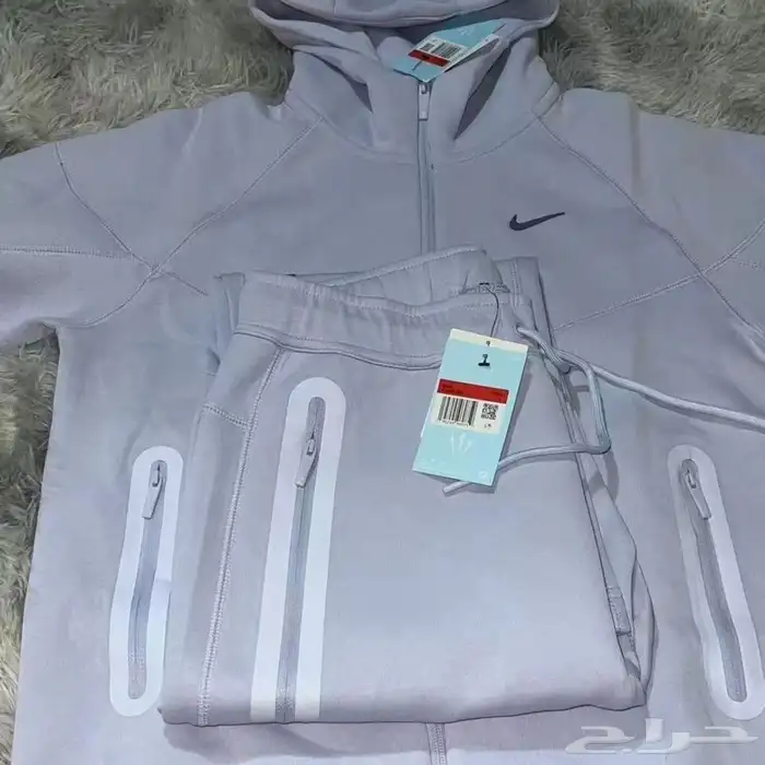 هودي نايك تك فيلس جديد متوفر جميع المقاسات والألوان 7