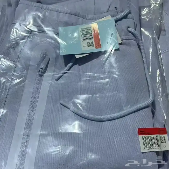 هودي نايك تك فيلس جديد متوفر جميع المقاسات والألوان 8