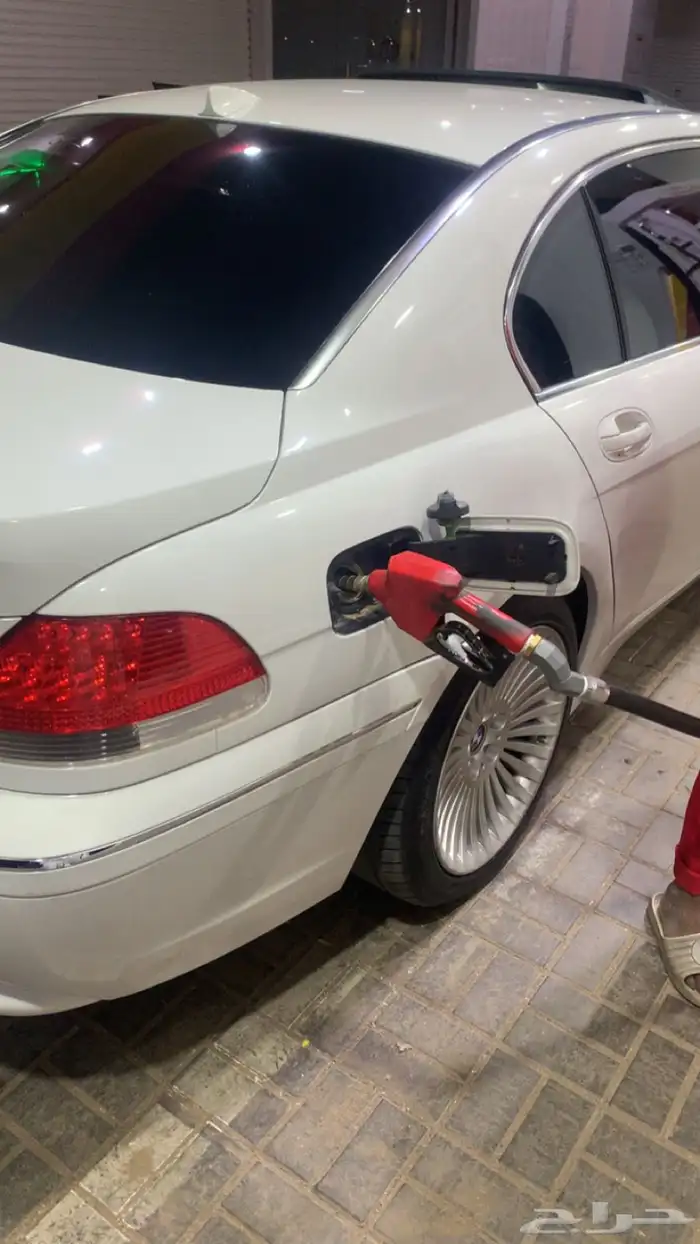 بي ام دبليو 760 12 سلندر 2003 6