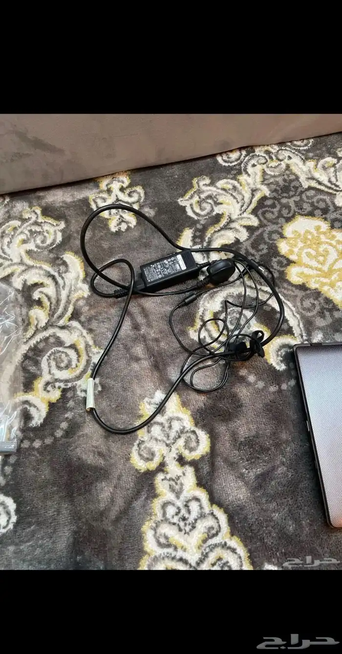 للبيع لابتوب مستعمل 2