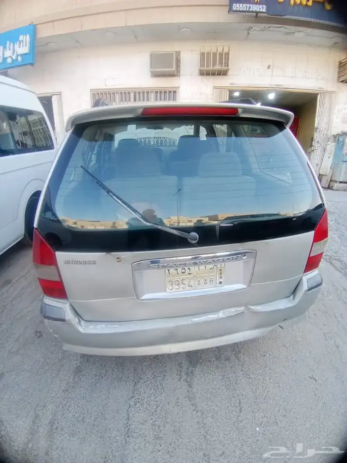 للبيع ميتسوبيشي سبيس واجن 2001 2