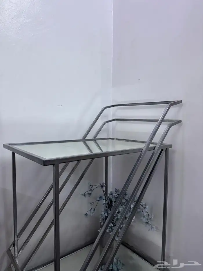 كنب مستعمل نظيف وعربية قهوة جديده 2