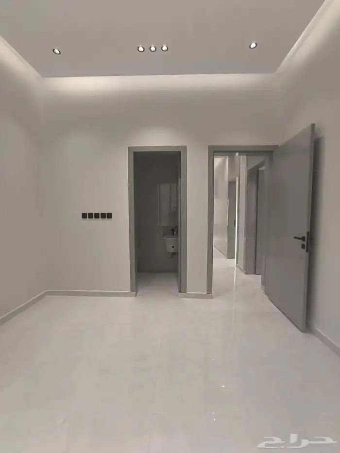 ادوار فاخره للبيع الرياض حي البيان 9