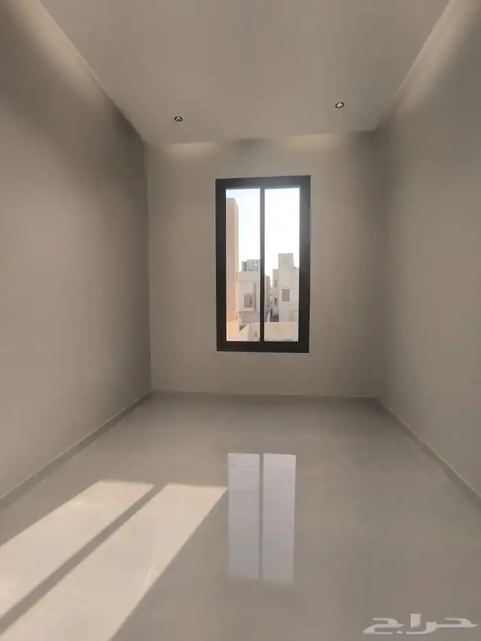 ادوار فاخره للبيع الرياض حي البيان 11