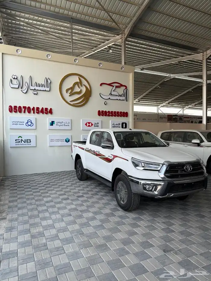 هايلكس 2025 بريمي فل كامل قير تماتيك بنزين 3