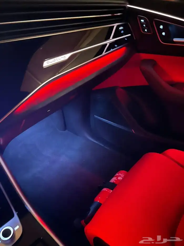 أودي Q8 قمة النظافة بحالة الوكالة 21