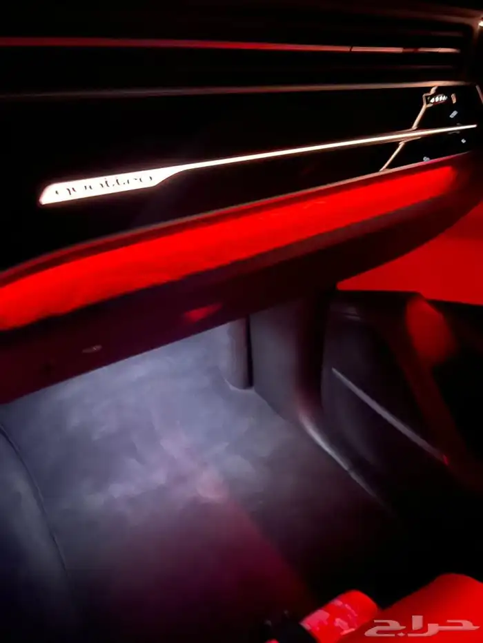 أودي Q8 قمة النظافة بحالة الوكالة 22