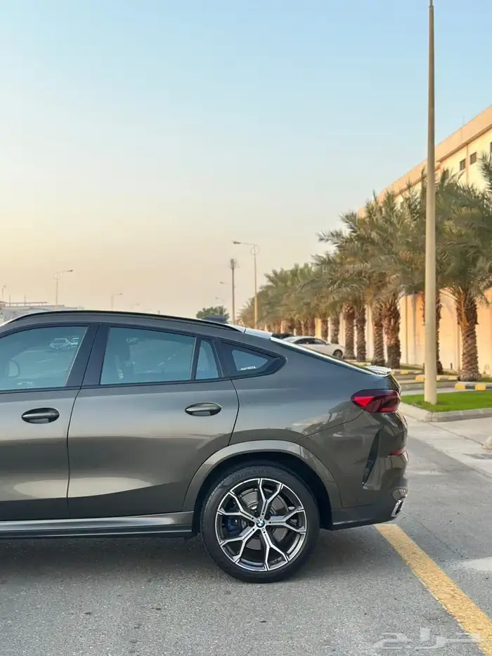 BMW X6 2022 kit M 7