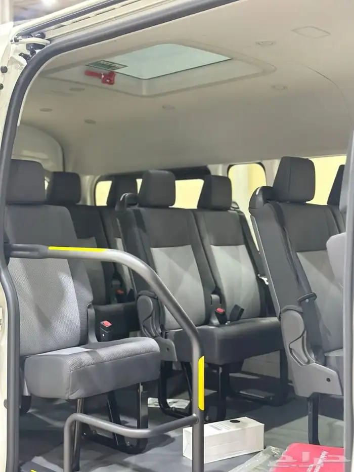 للإيجار مع سائق FOR RENT WITH DRIVER 3