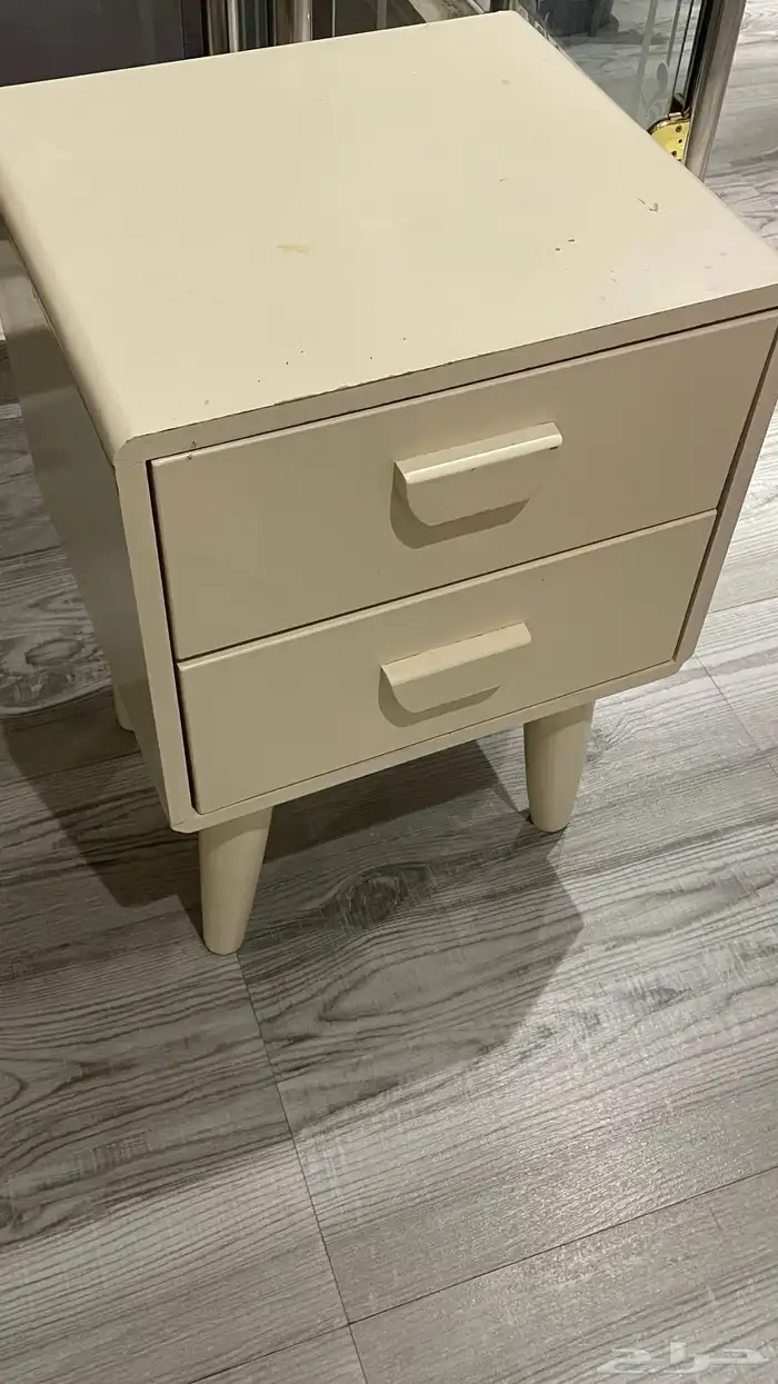 طاولة كمدينه درجين مستعمله 2