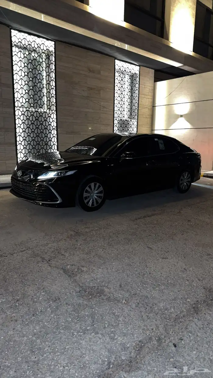 كامري اسود 2023 0
