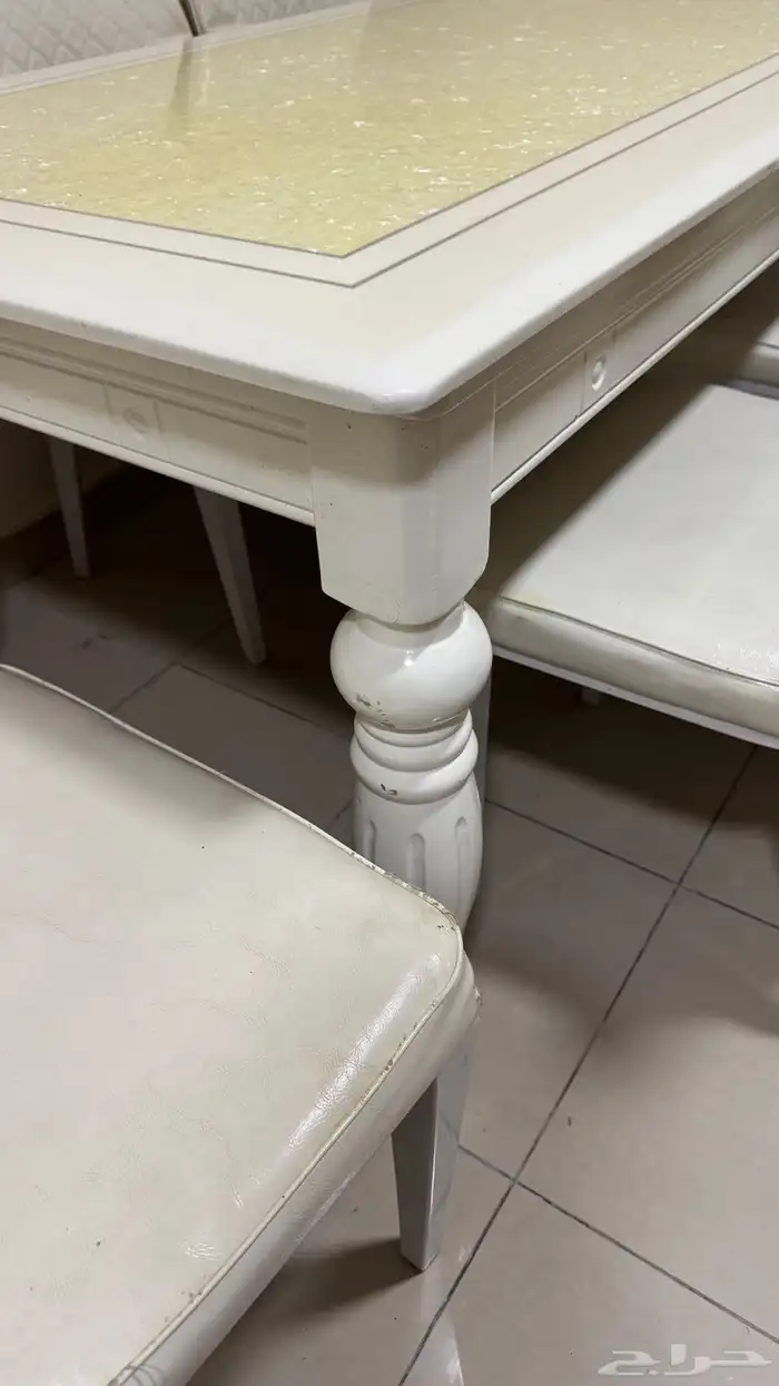 طاولة طعام للبيع 0