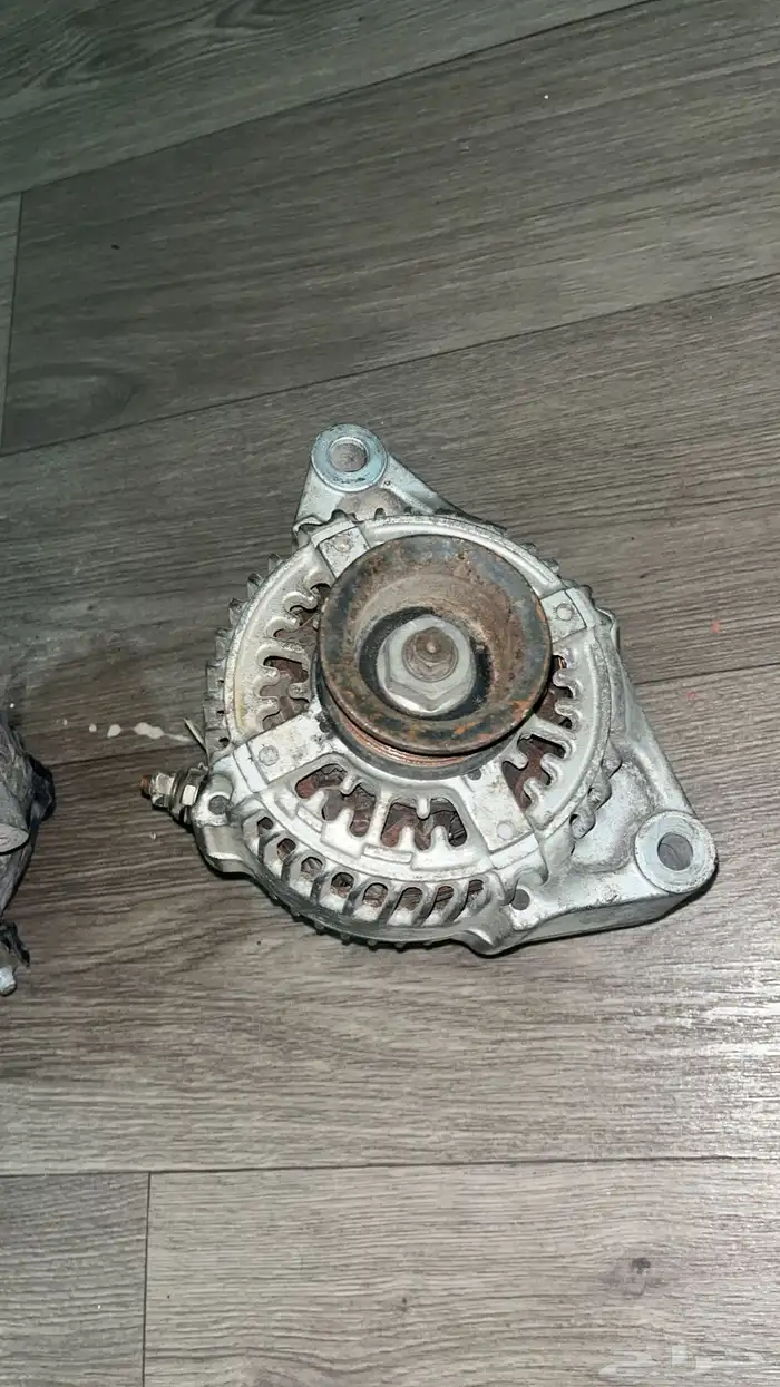 للبيع قطع لكزس 98 LS400 9