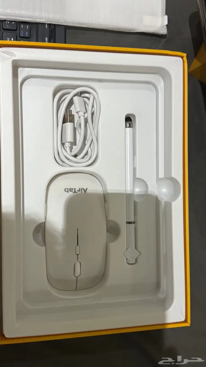ايباد AirTab 3
